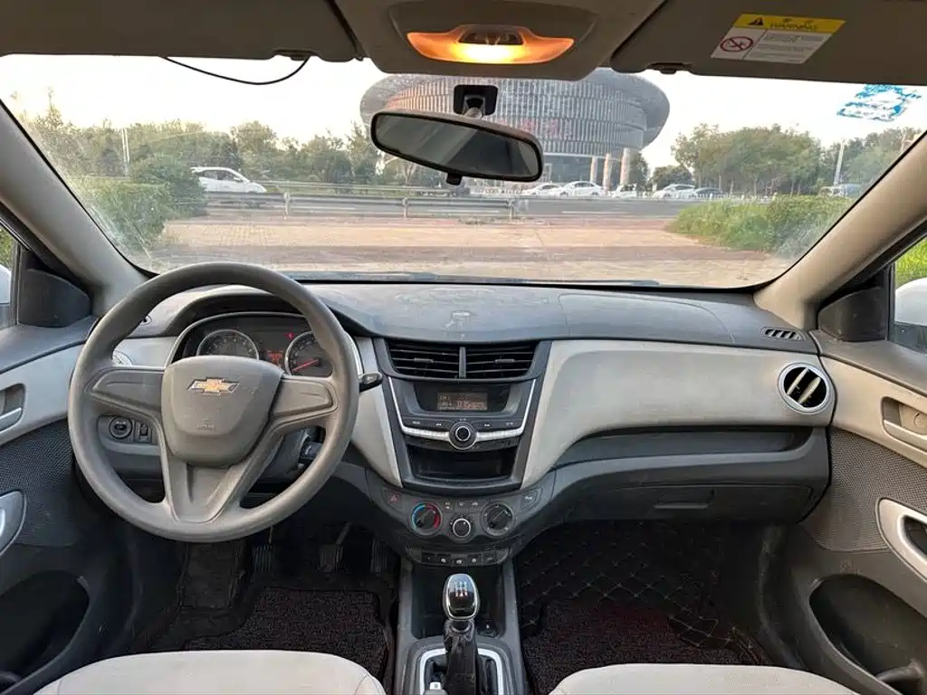 Chevrolet Sail — миниатюра 9