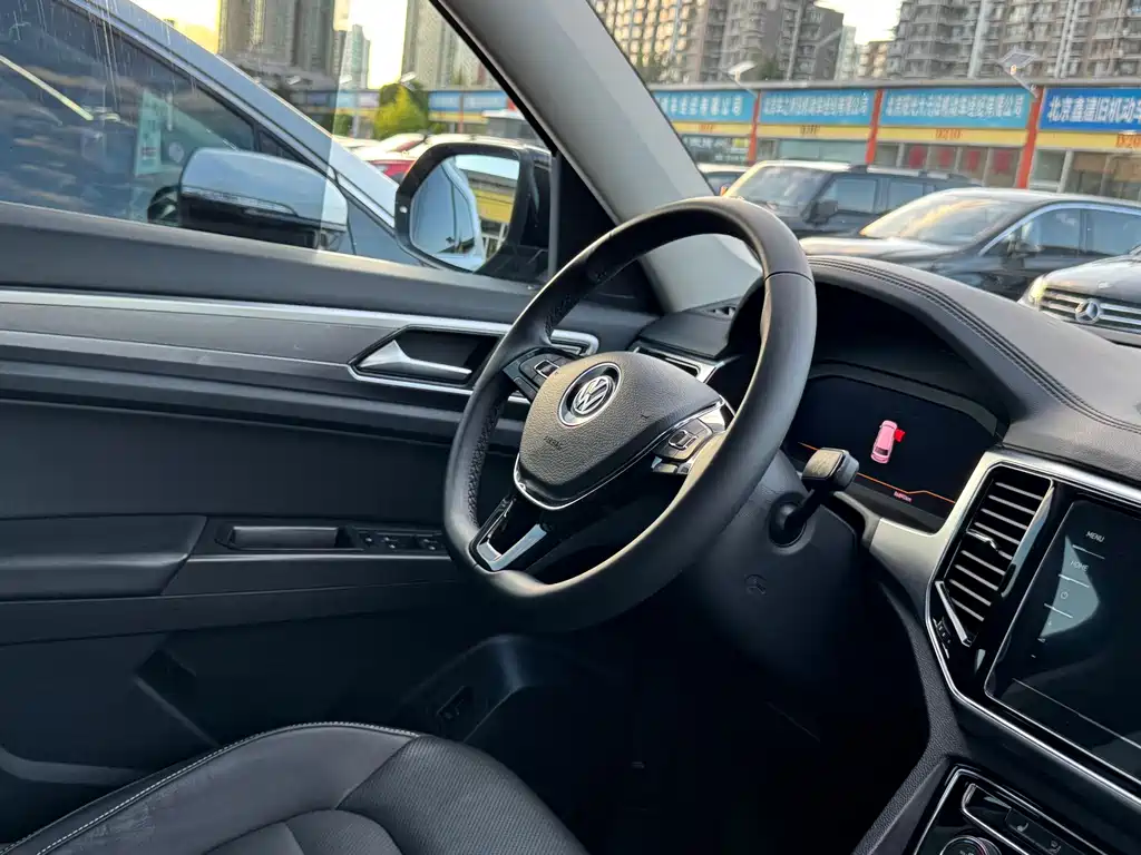 Volkswagen Teramont — миниатюра 15