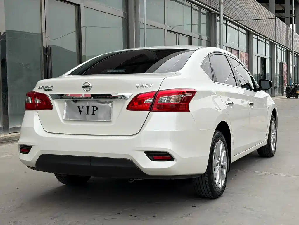 Nissan Sylphy 2024 1.6XE CVT Comfort