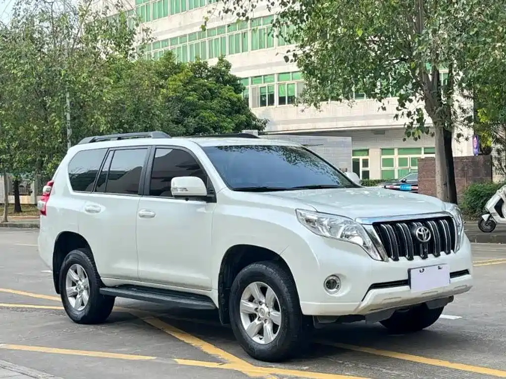 Toyota Prado — миниатюра 3