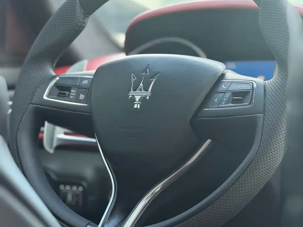 Maserati Ghibli — миниатюра 15