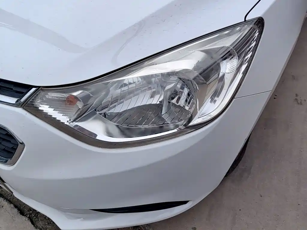 Chevrolet Sail — миниатюра 24