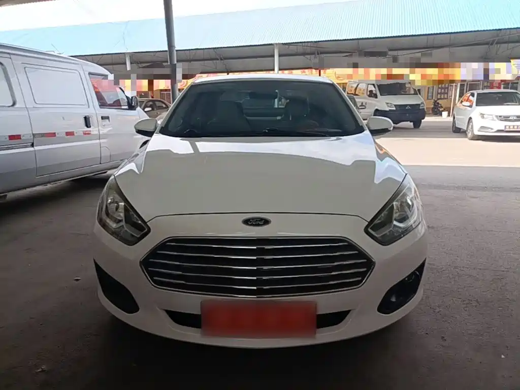Ford Escort — миниатюра 3
