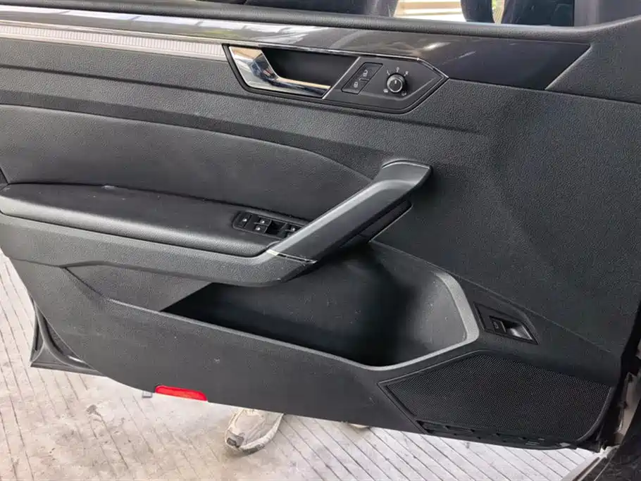 Volkswagen Passat 2016 330TSI DSG