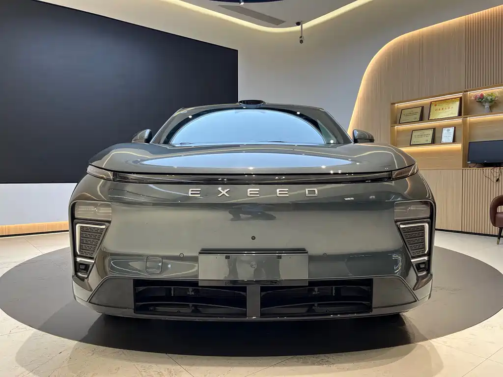 Exeed Xingjiyuan ET 2025