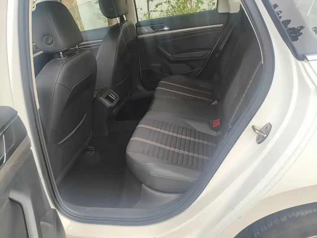 Volkswagen Lavida — миниатюра 17
