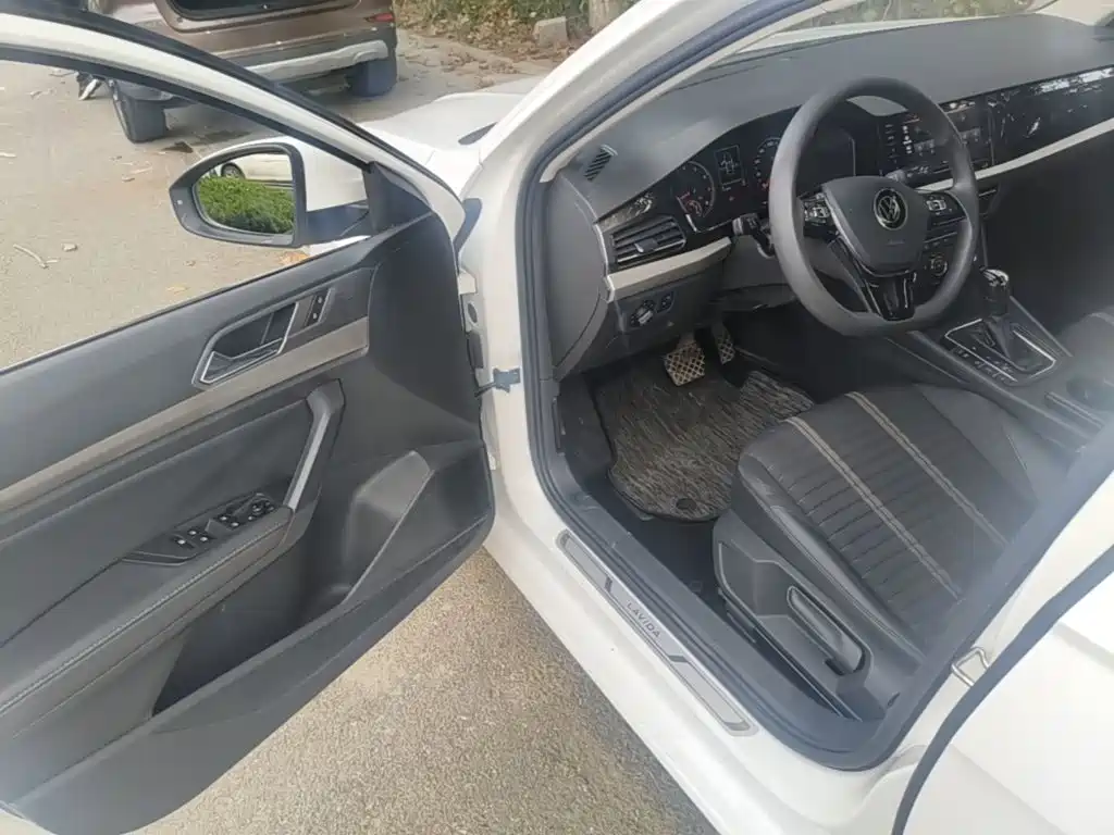 Volkswagen Lavida — миниатюра 16