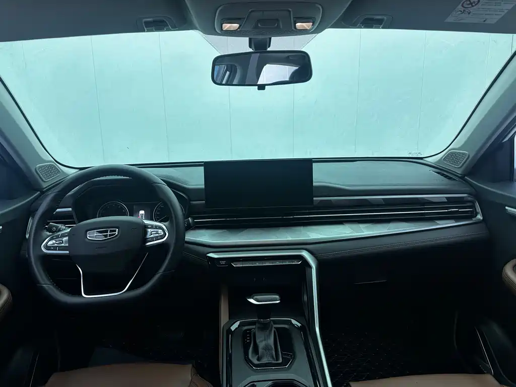 Geely Vision X6 — миниатюра 6