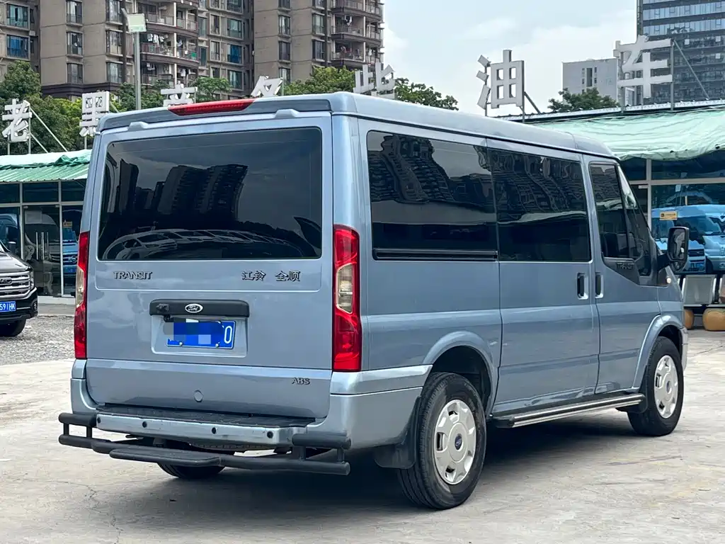 Ford Transit Custom — миниатюра 4