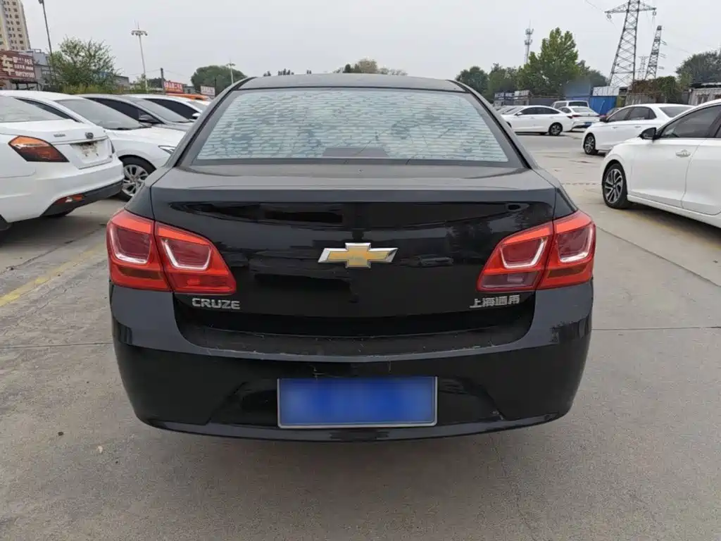 Chevrolet Cruze — миниатюра 6