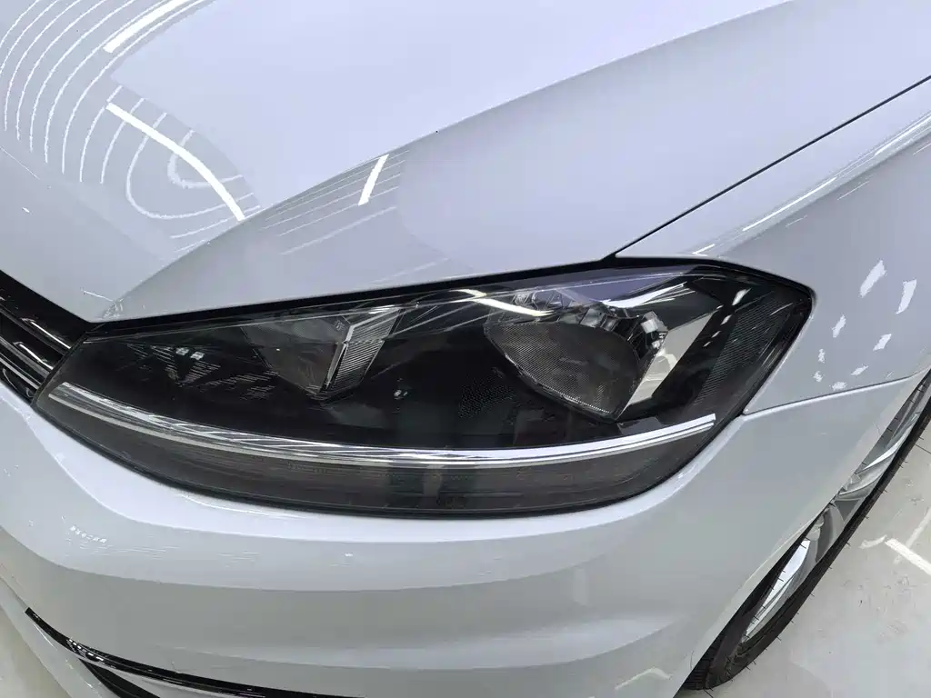 Volkswagen Golf — миниатюра 10
