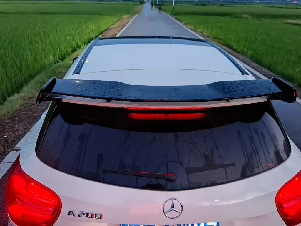 Mercedes-Benz A-Class (Import) — миниатюра 4