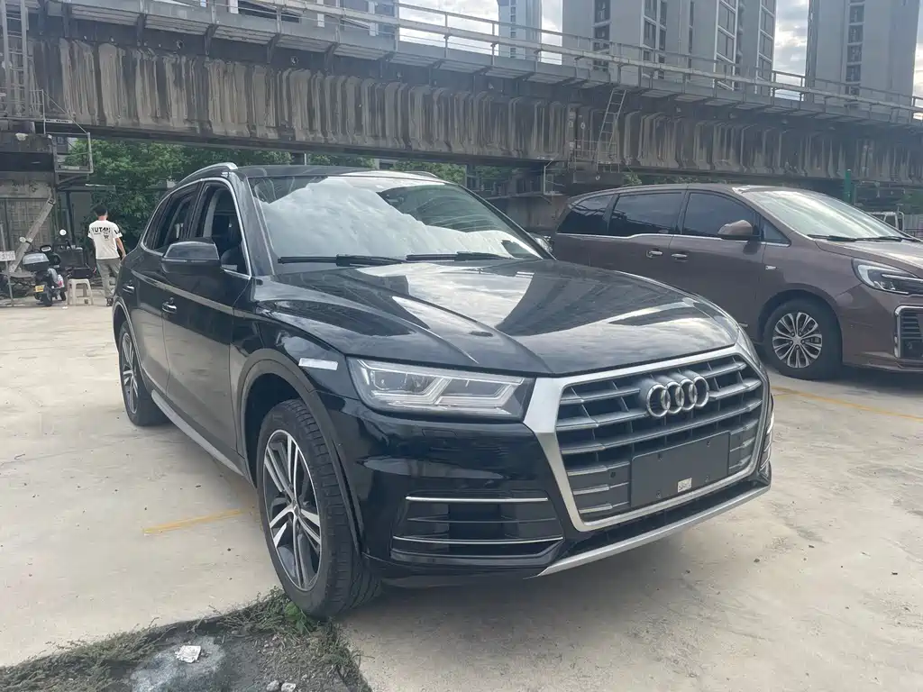 Audi Q5L 2018 45 TFSI Premium VI