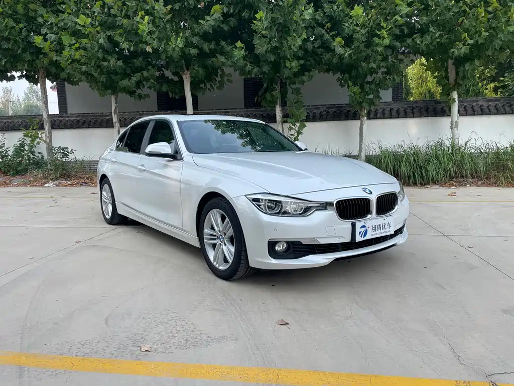 BMW 3 Series — миниатюра 3