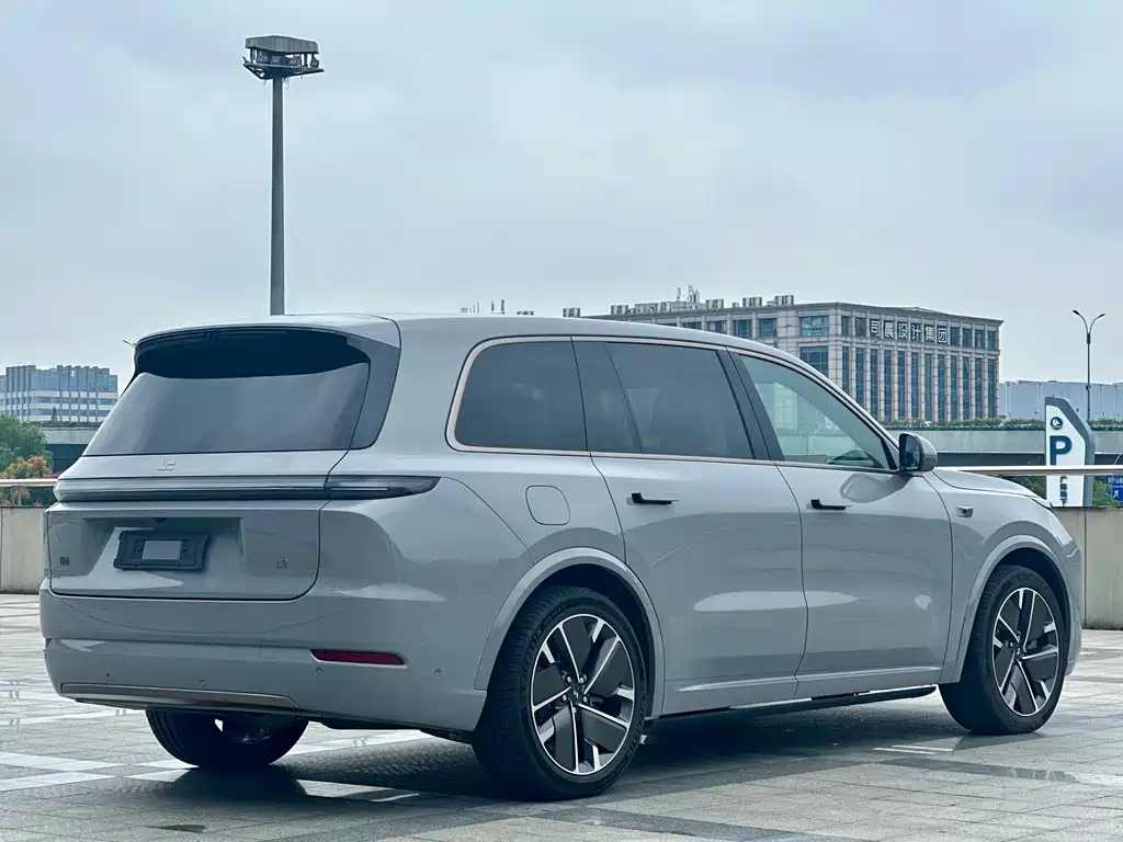 Li Auto Li L9 — миниатюра 18