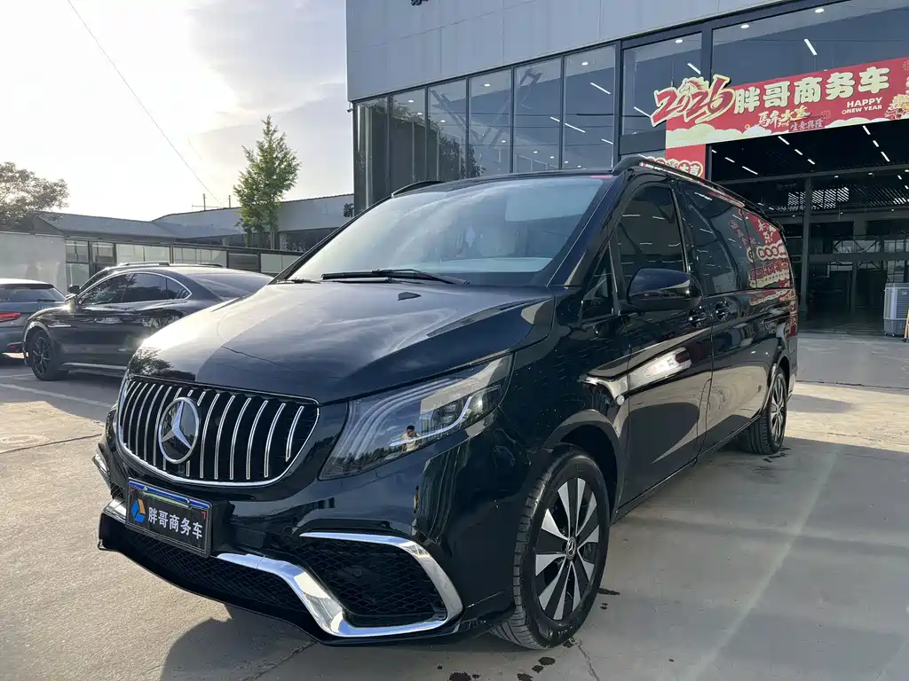 Mercedes-Benz Vito 2023