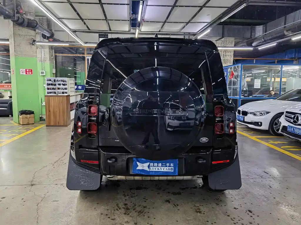 Land Rover Land Rover Defender 2022 90 3.0T P400 XS