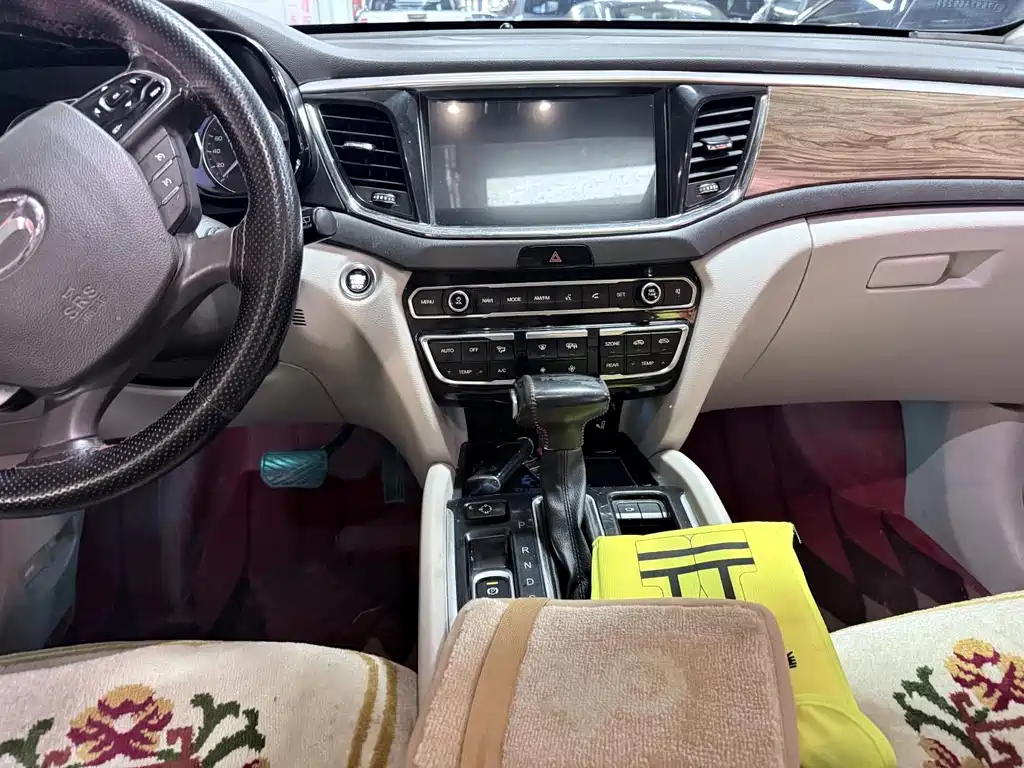 GAC Motor Trumpchi GS8 - фото 12