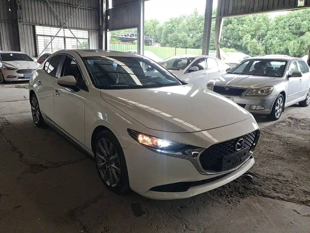 Mazda 3 Axela — миниатюра 4