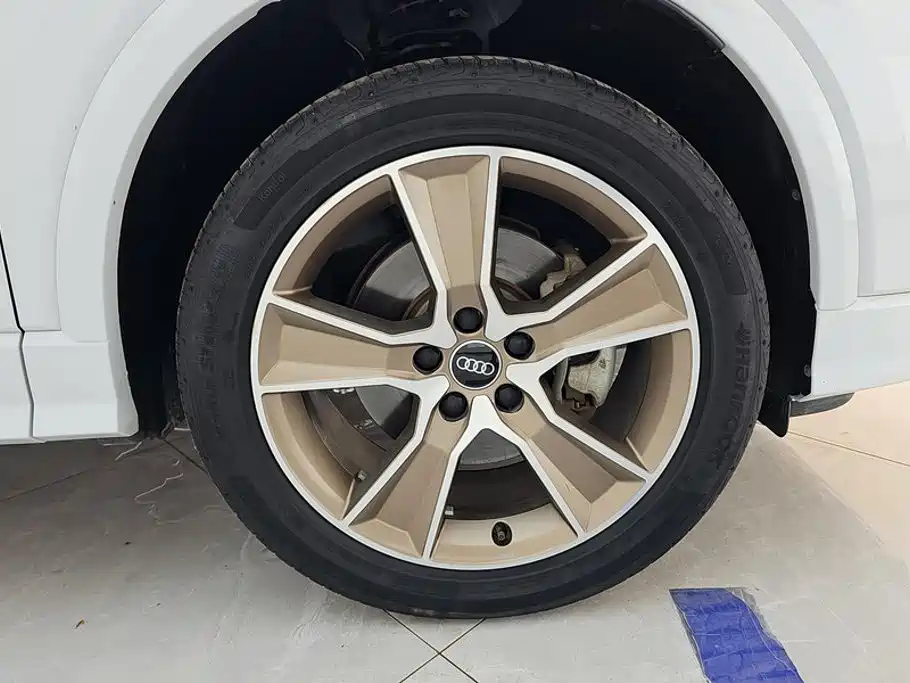 Audi Q2L — миниатюра 6