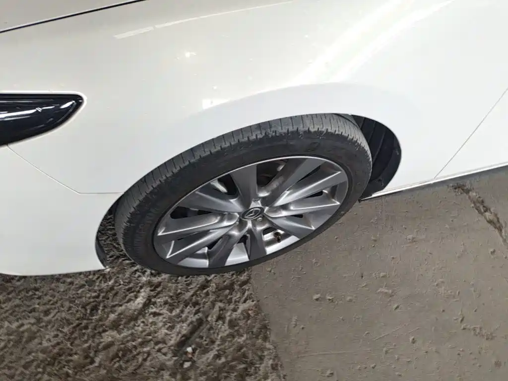 Mazda 3 Axela — миниатюра 23