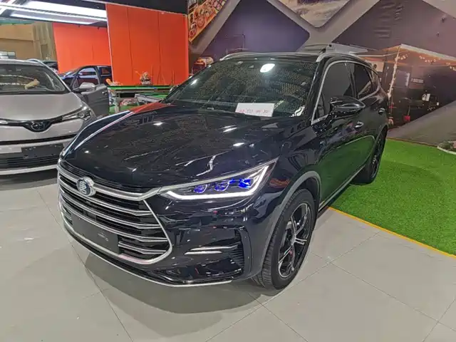 2022 BYD Tang