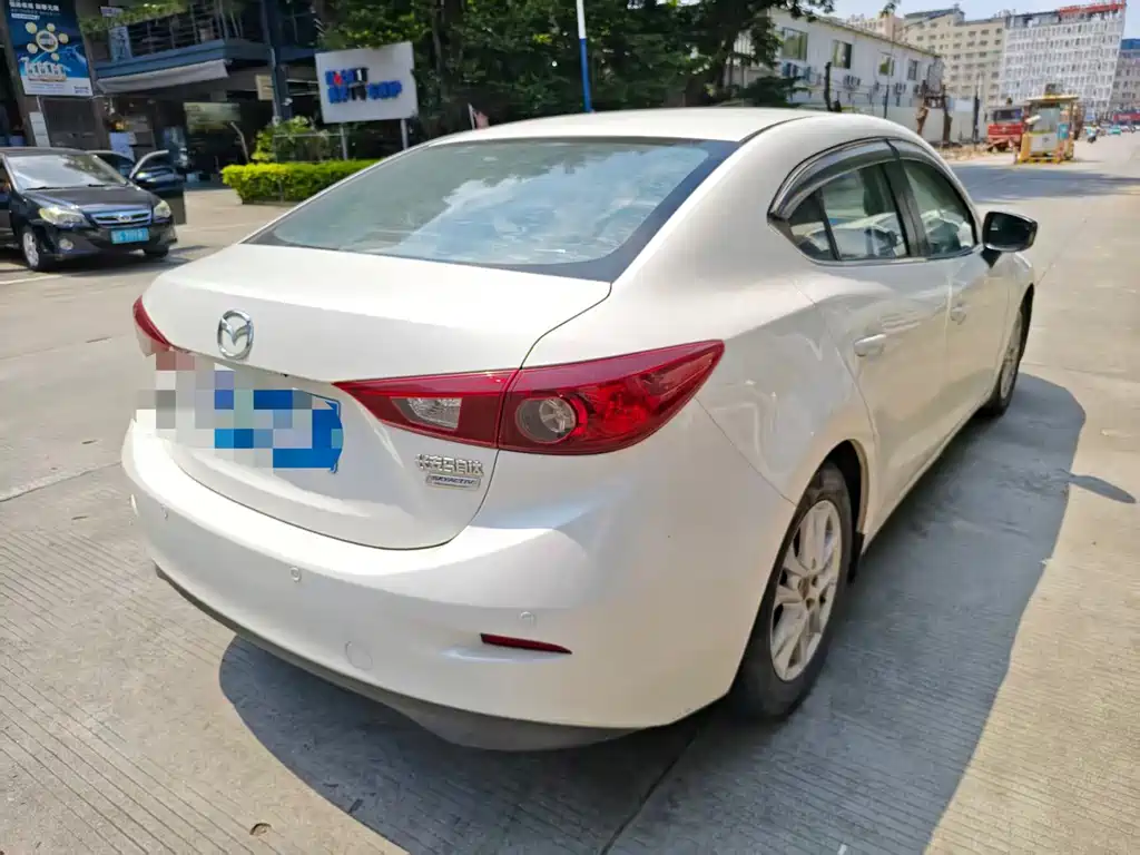 Mazda 3 Axela — миниатюра 6