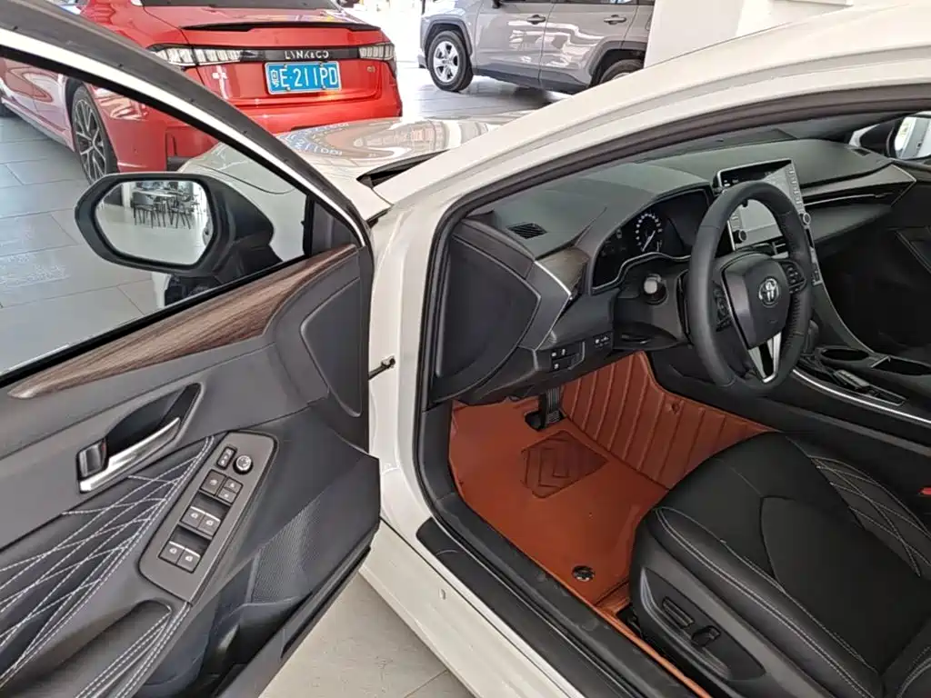 Toyota Avalon — миниатюра 16