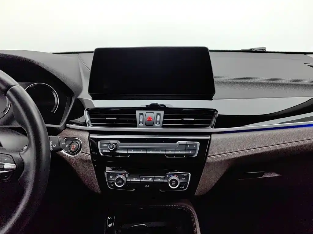 BMW X2 — миниатюра 12