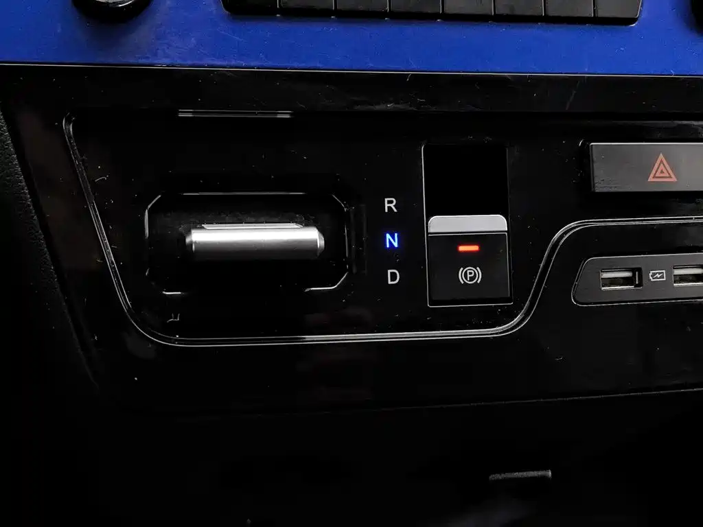 Dongfeng EM27 — миниатюра 13