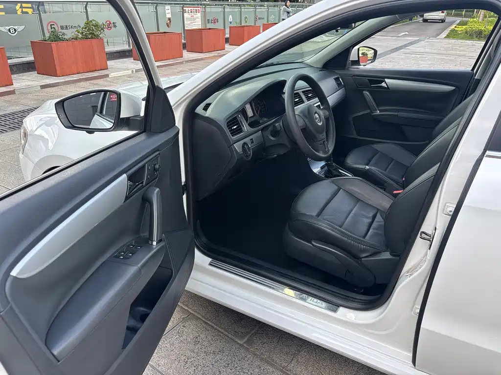 Volkswagen Gran Lavida — миниатюра 9