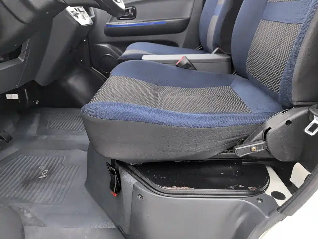 Dongfeng EM27 — миниатюра 20