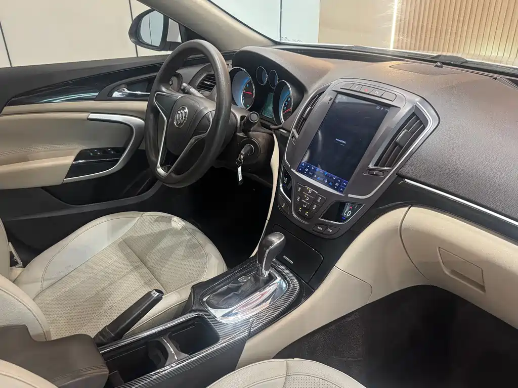 Buick Regal — миниатюра 10