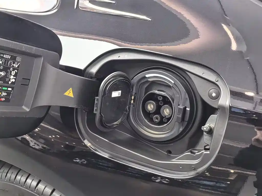 MERCEDES-BENZ E CLASS NEW ENERGY