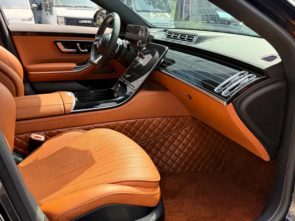Mercedes-Benz S-Class — миниатюра 16