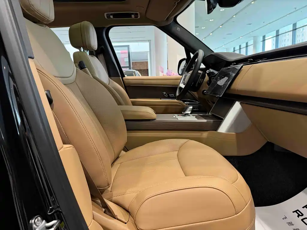 Land Rover Range Rover — миниатюра 19