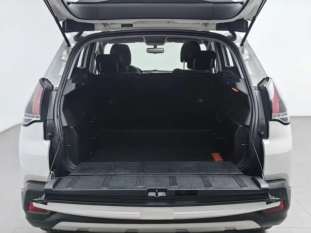 Peugeot 3008 — миниатюра 16