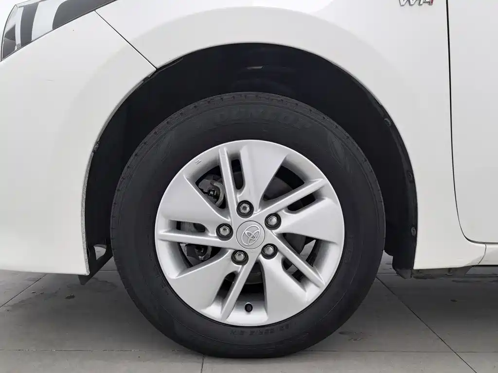 Toyota Corolla — миниатюра 17