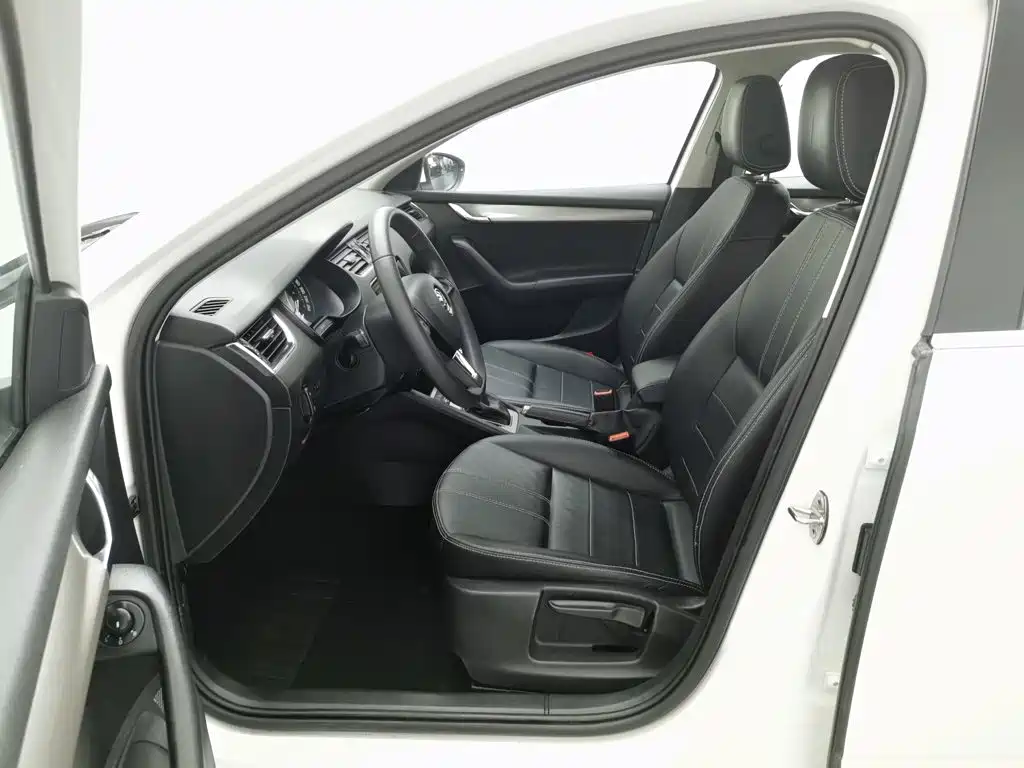 Skoda Octavia — миниатюра 10