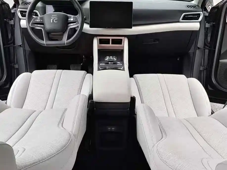 BYD Yuan UP — миниатюра 13