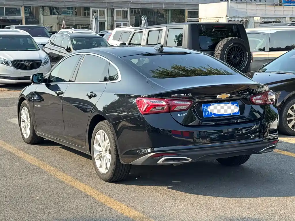 Chevrolet Malibu XL — миниатюра 6