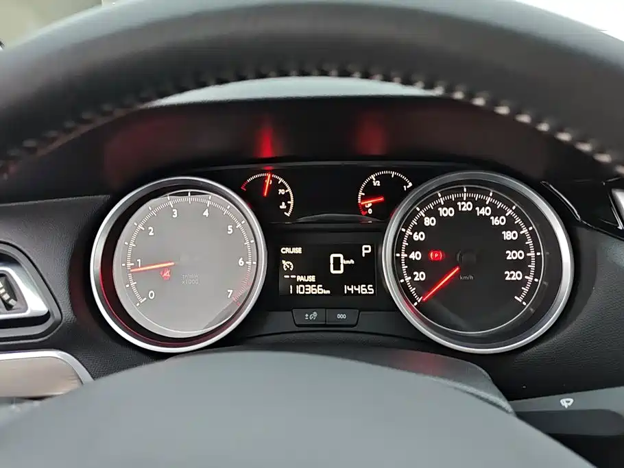 Peugeot 408 — миниатюра 14