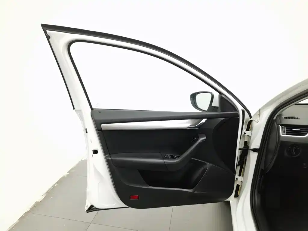 Skoda Octavia — миниатюра 8