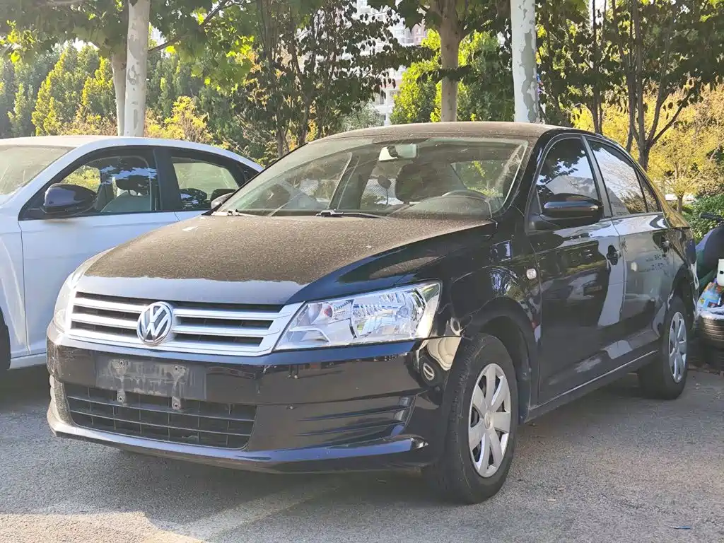 Volkswagen Santana — миниатюра 2
