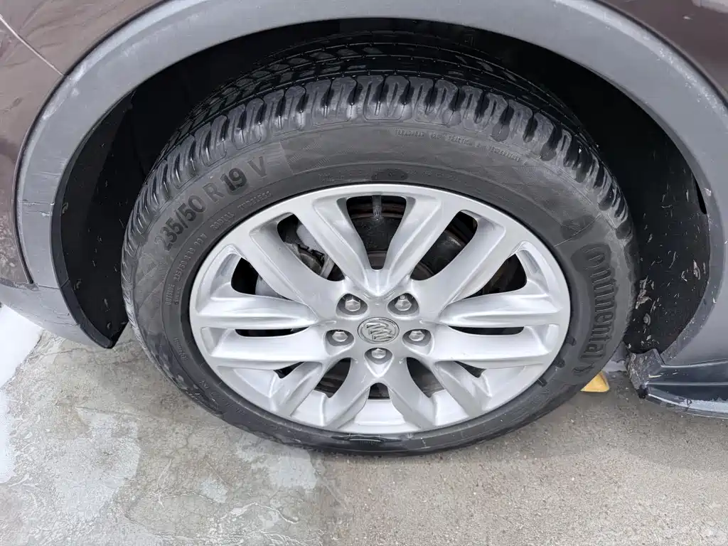 Buick Envision Plus - фото 4