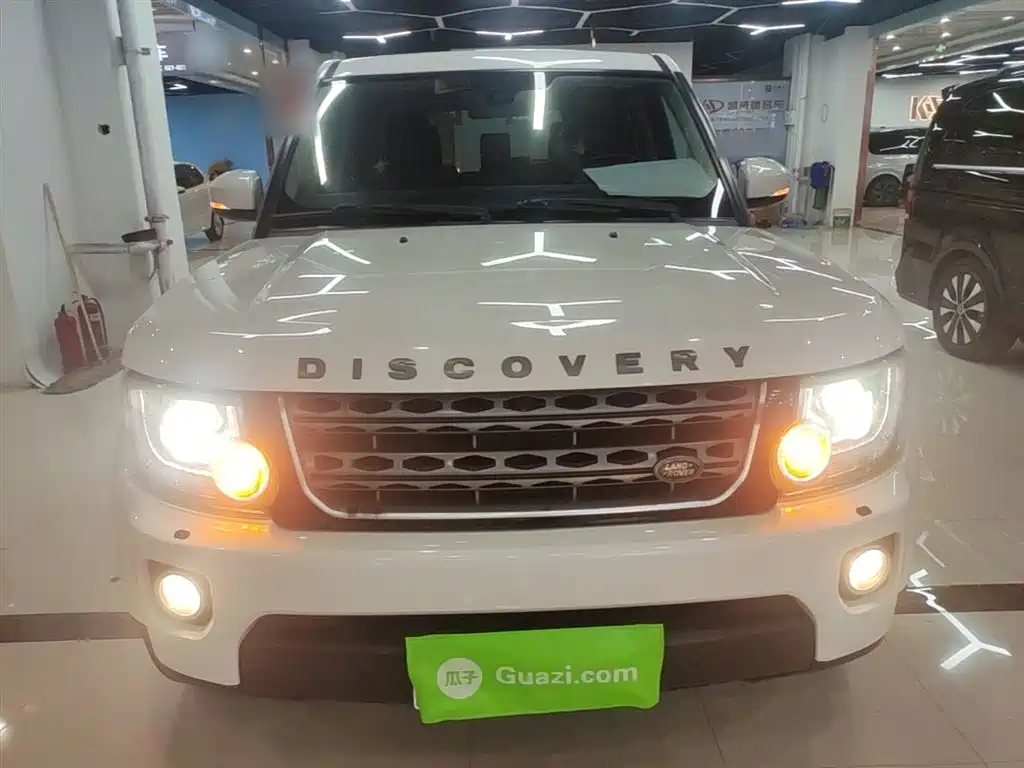Land Rover Discovery 2015 3.0 SC V6 SE