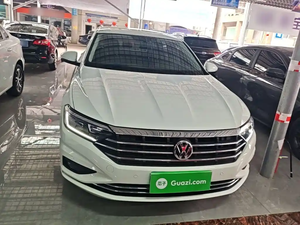 Volkswagen Sagitar — миниатюра 3