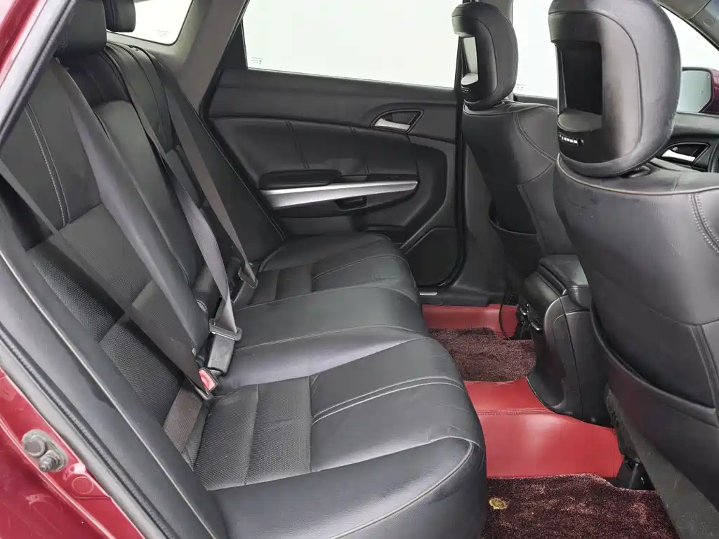 Honda Crosstour — миниатюра 10