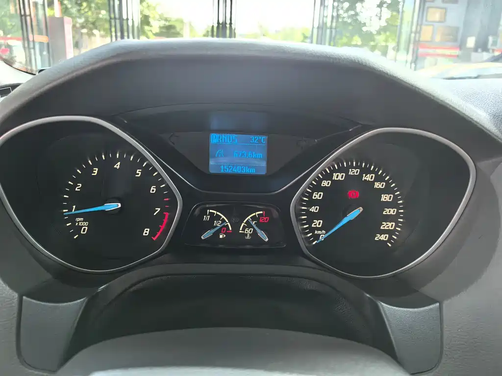 Ford Focus — миниатюра 16