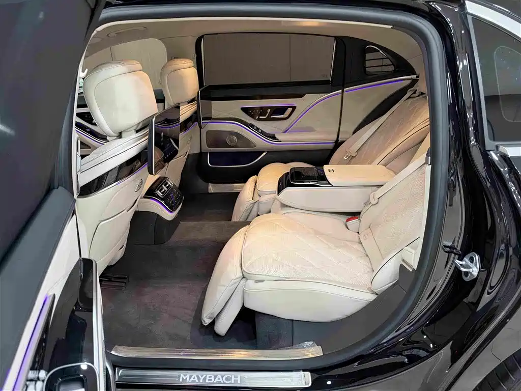 Mercedes-Benz S-Class — миниатюра 20